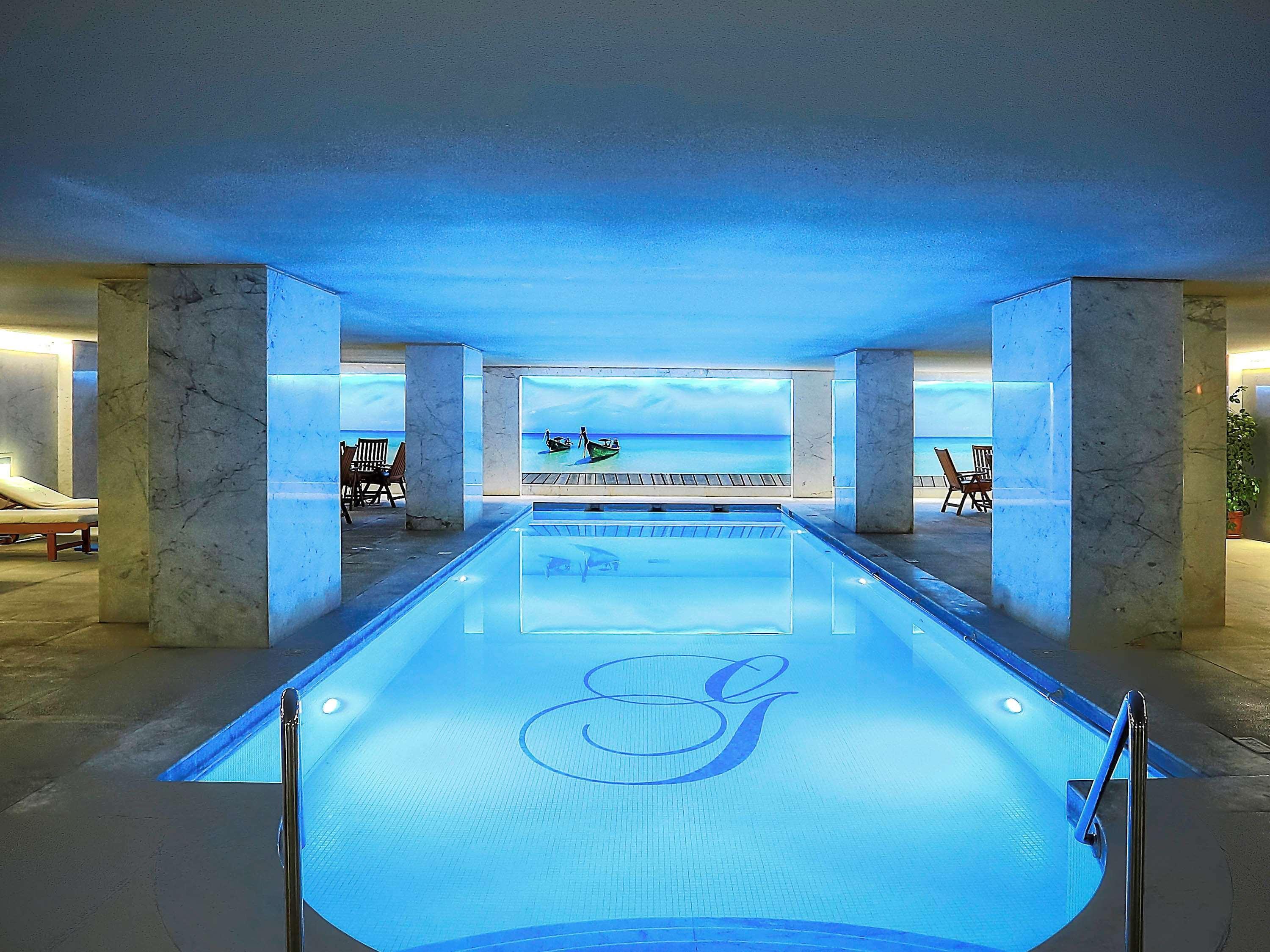 Sofitel Beirut Le Gabriel Hotel Exterior foto
