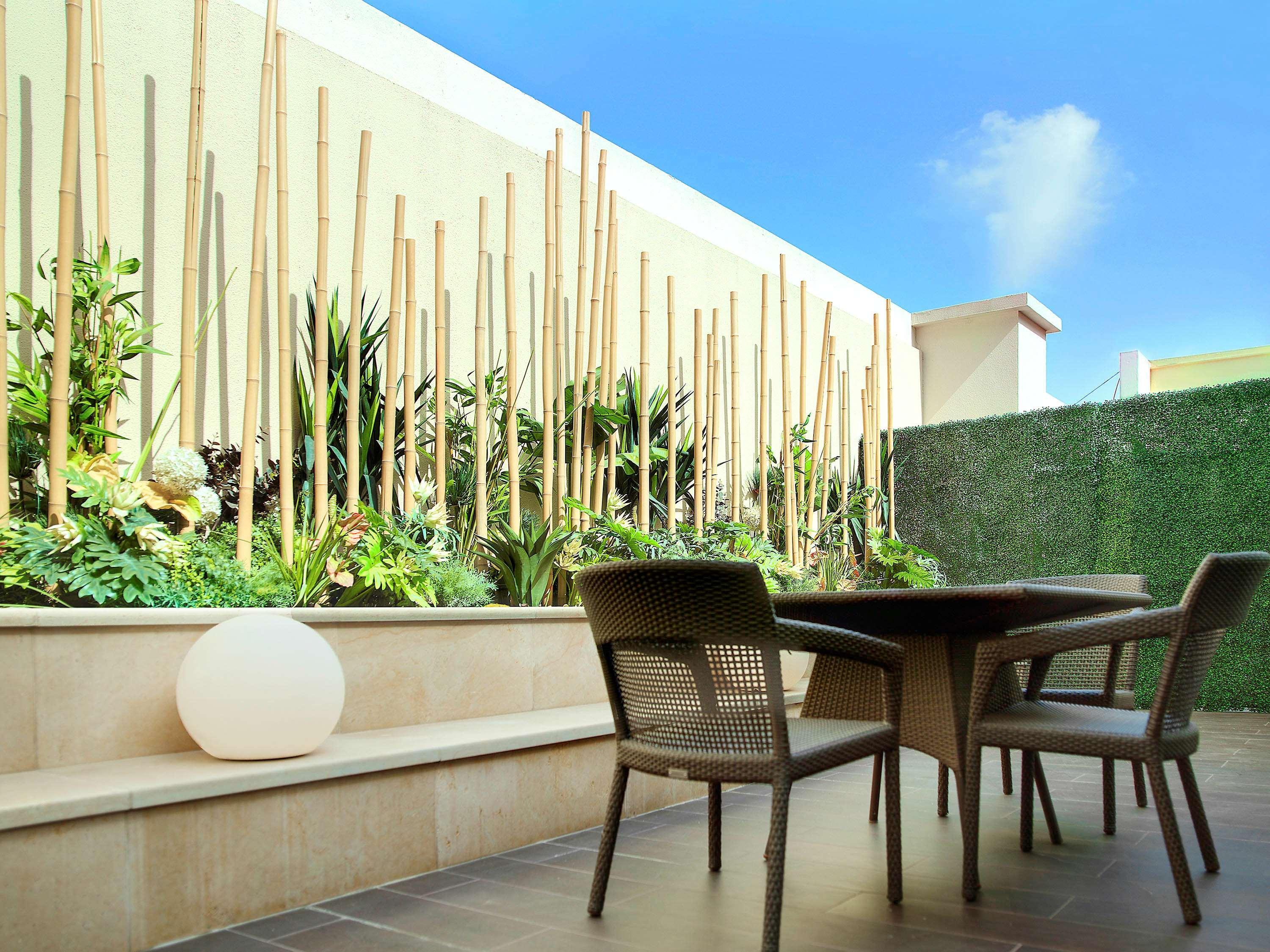 Sofitel Beirut Le Gabriel Hotel Exterior foto